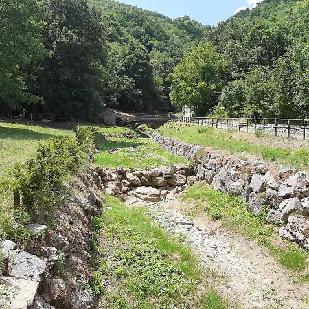 Apartament Mastu Gilardo *
