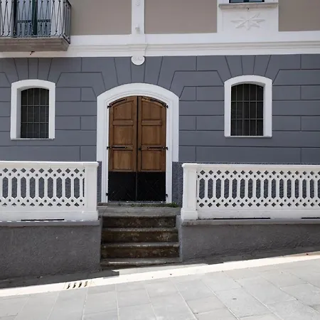Mastu Gilardo Apartament